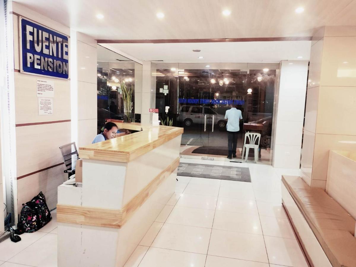 Fuente Hotel De Cebu Exteriör bild