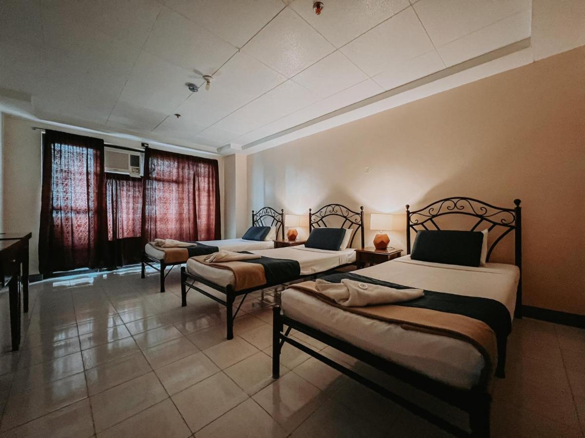 Fuente Hotel De Cebu Exteriör bild